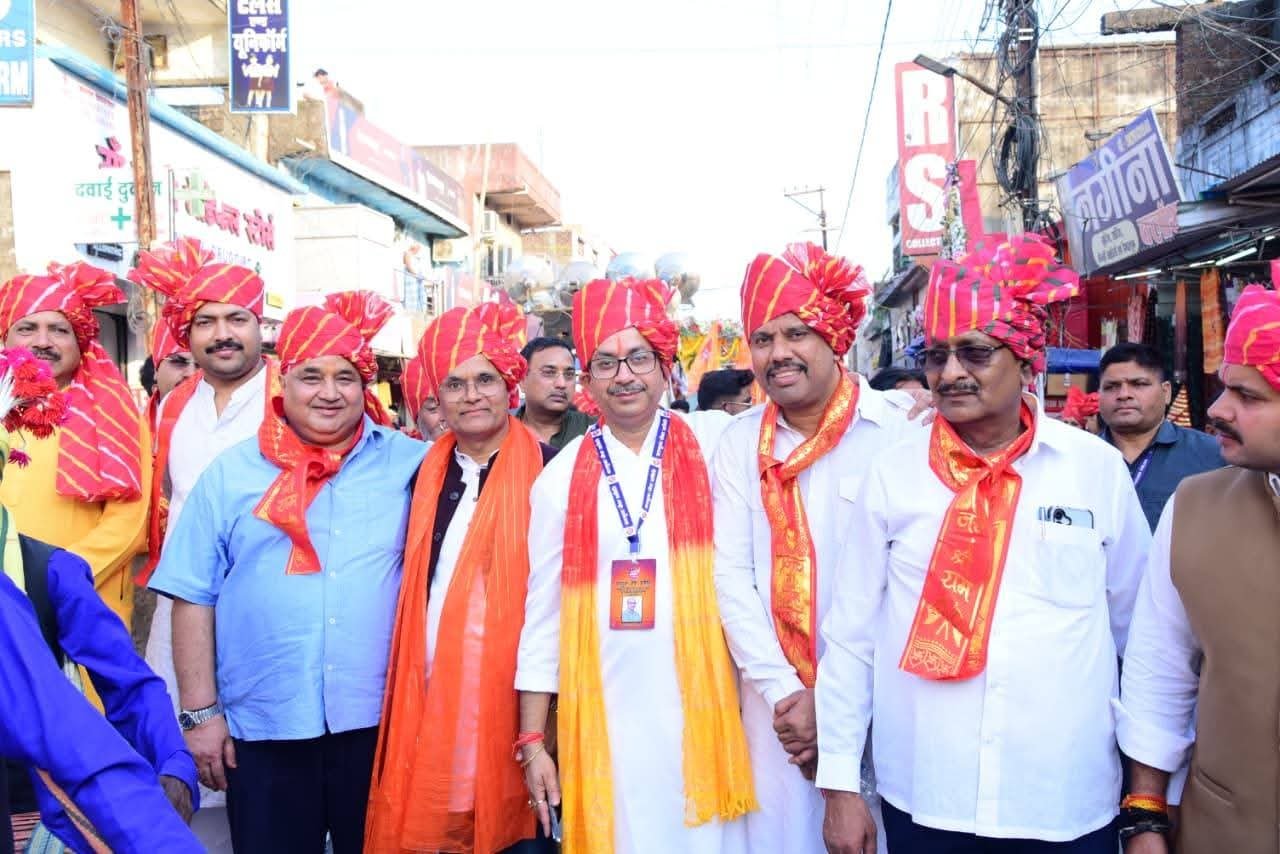 जय श्रीराम के जयकारों से गूंजा पीजी कॉलेज मैदान
